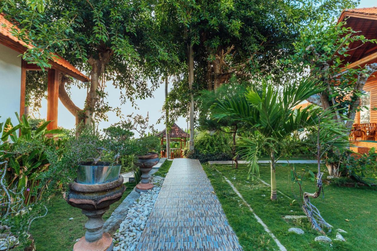 Green Valley Bungalow Batununggul Екстериор снимка