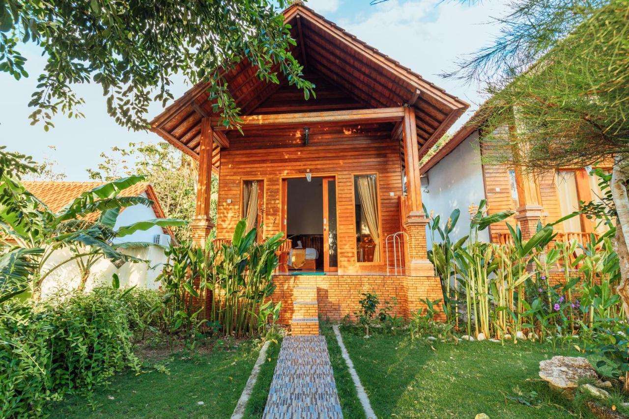 Green Valley Bungalow Batununggul Екстериор снимка